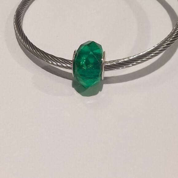 Silver Green Faceted Charm for Pandora Style Bracelet - Picture 2 of 4